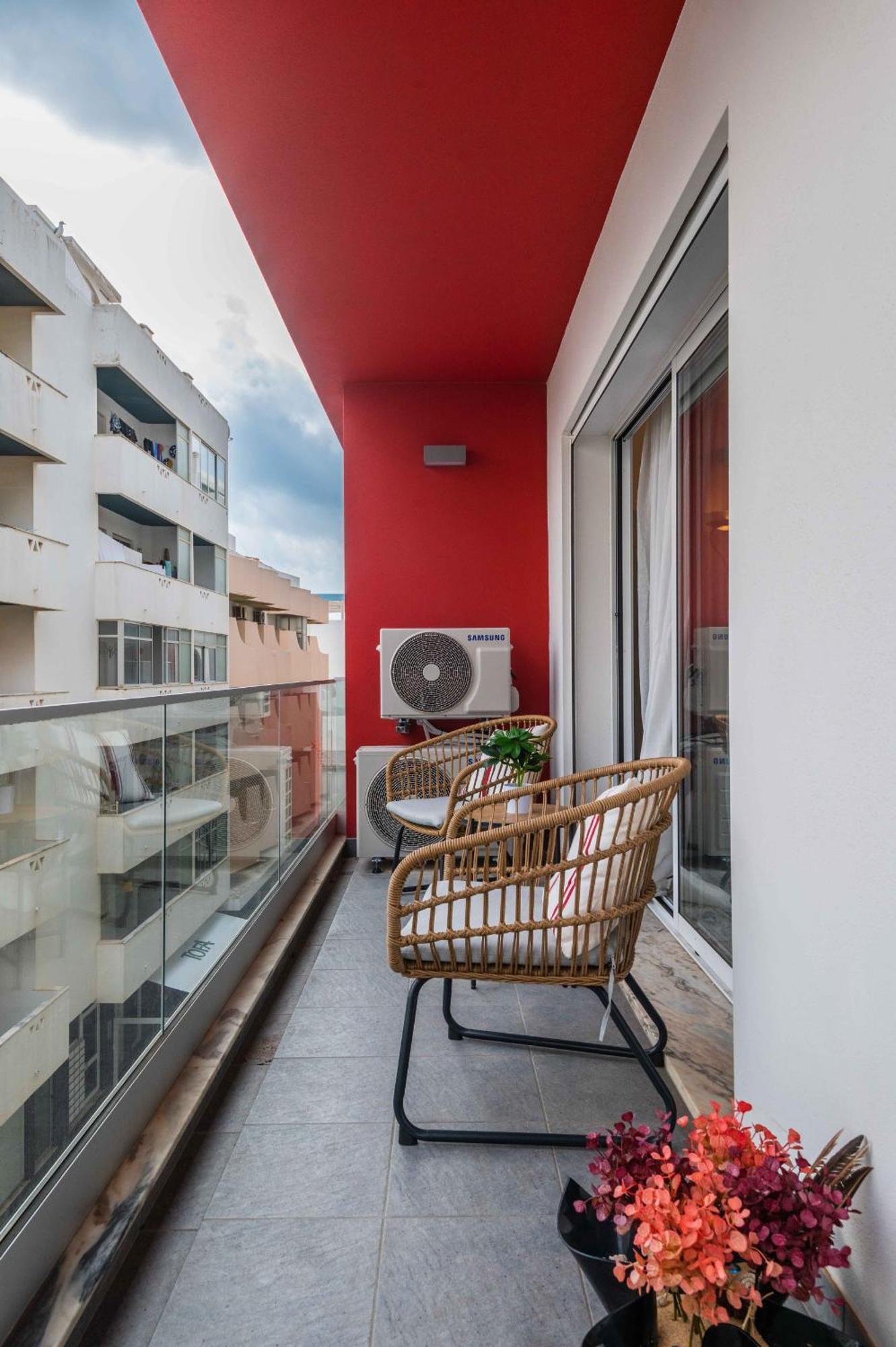 Caravelas 2-Bedroom Apartment With Pool - 50M From The Beach Armação de Pêra Exteriör bild